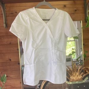 Cherokee women’s scrub top